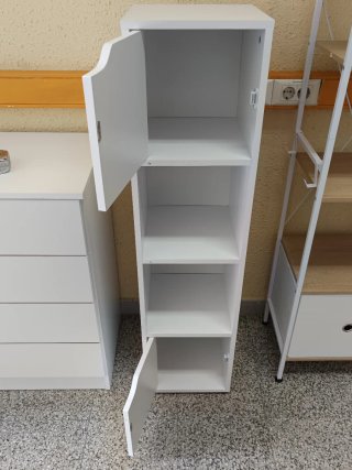 Estantería blanca modular