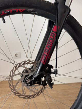 GT Agressor 2023 bicicleta Montaña, talla S