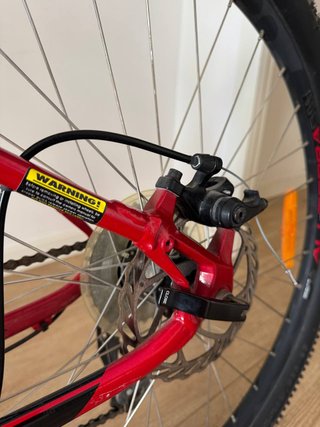 GT Agressor 2023 bicicleta Montaña, talla S