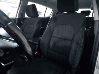 Kia Sportage 1.6 MHEV Business 4x4 100 kW (136 CV)