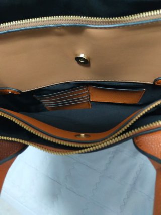 Bolso grande beige y marrón
