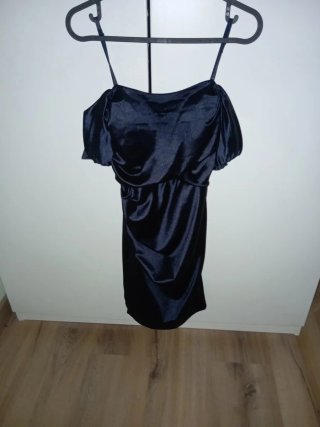 Vestido elegante azul oscuro