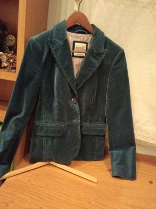 Blazer verde de terciopelo para chica