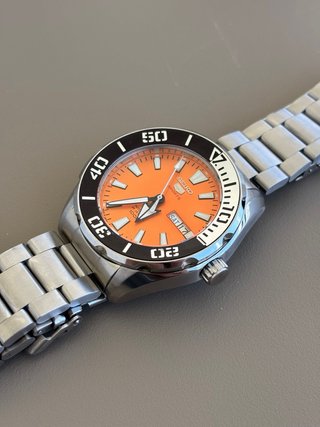 Seiko 5 Sports Mod Naranja
