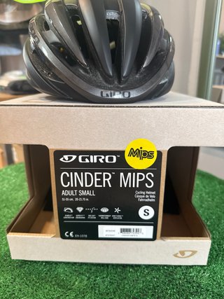Casco Giro Cinder MIPS Talla S