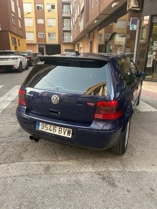 Volkswagen Golf 2001