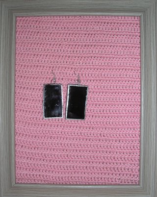 Pendientes de vidrio marrón y negro