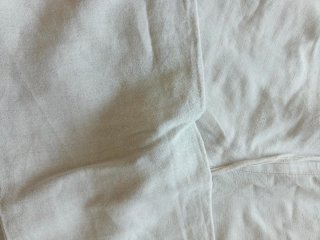 Pantalón lino beige