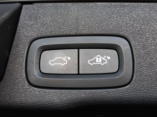 Volvo XC60 T6 Recharge Core AWD Auto 257 kW (350 CV)