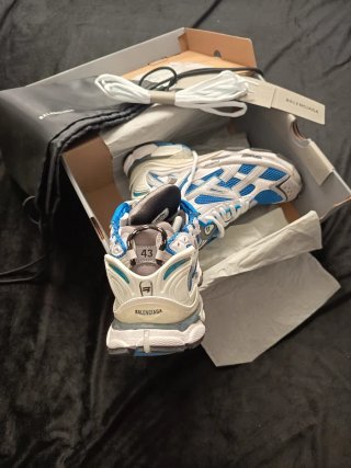 Balenciaga Runner Azul y Blanco