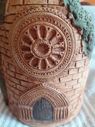 Macetero estilo iglesia terracota
