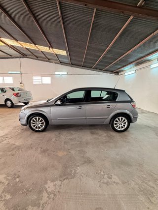 Opel Astra 1.9 CDTI Elegance 150cv