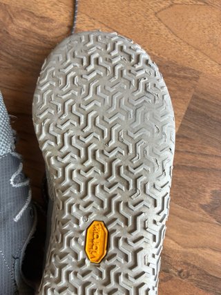 Merrell Trail Glove 7 Talla 44 Gris