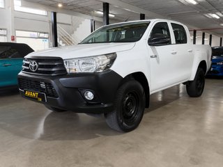 TOYOTA HILUX PICKUP 2.4 D-4D CABINA DOBLE GX
