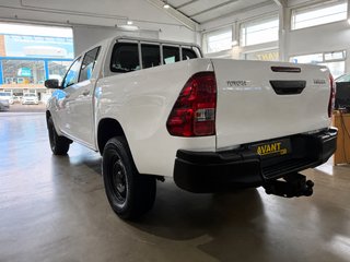 TOYOTA HILUX PICKUP 2.4 D-4D CABINA DOBLE GX