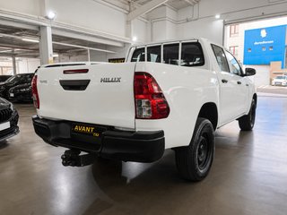 TOYOTA HILUX PICKUP 2.4 D-4D CABINA DOBLE GX