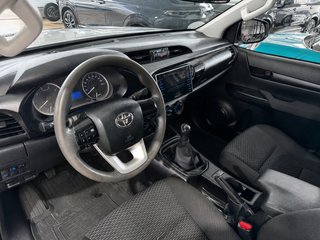 TOYOTA HILUX PICKUP 2.4 D-4D CABINA DOBLE GX