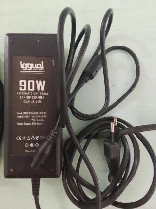 Cargador Universal Iggual 90W 11 TIPS