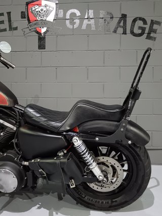 Harley Davidson Sportster Iron 883