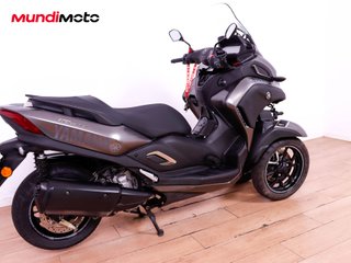 YAMAHA TRICITY 300