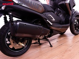 YAMAHA TRICITY 300
