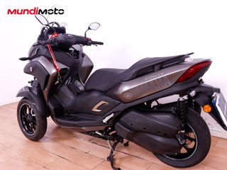 YAMAHA TRICITY 300