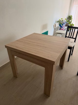 Mesa comedor extensible efecto roble