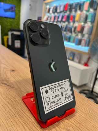 iPhone 15 Pro Max 256GB Negro Seminuevo