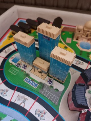 JUEGO DE MESA HOTEL MB 1986