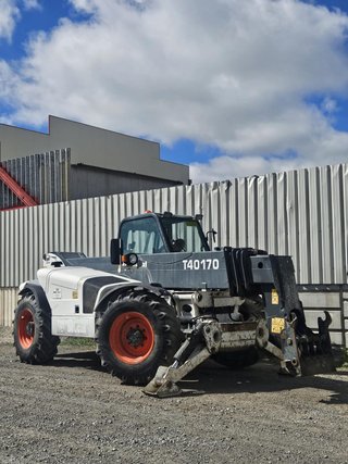 Telescópica Bobcat T40170