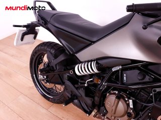 HUSQVARNA SVARTPILEN 125 ABS