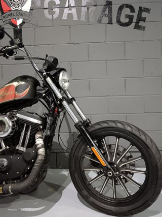 Harley Davidson Sportster Iron 883