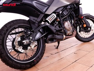HUSQVARNA SVARTPILEN 125 ABS