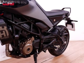 HUSQVARNA SVARTPILEN 125 ABS