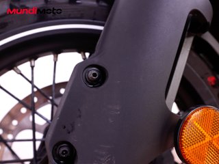 HUSQVARNA SVARTPILEN 125 ABS