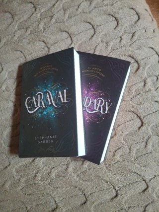 Caraval trilogía