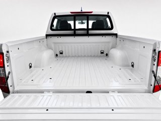 Nissan Navara PickUp 2.3 dCi Doble Cabina Visia 120 kW (163 CV)
