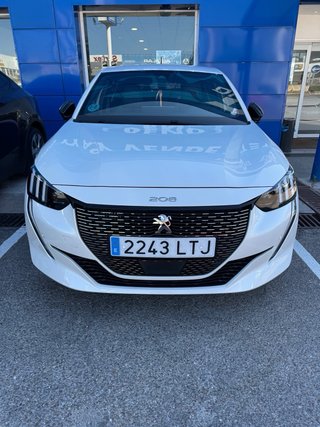 Peugeot 208 2021