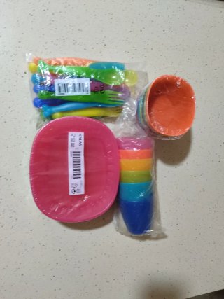 Juego Vasos, Platos y Cubiertos Plástico 6 Piezas