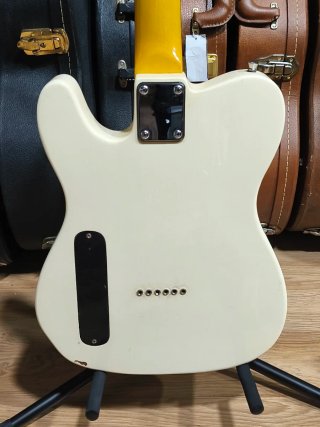 Guitarra Xaviere blanca