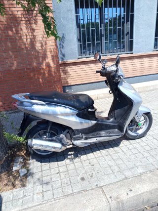 Honda Dylan 125cc Plata