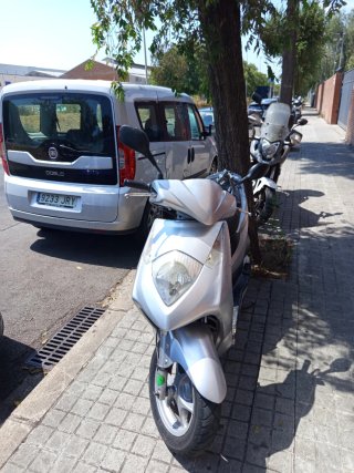 Honda Dylan 125cc Plata