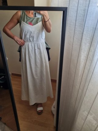 Vestido blanco bordado XS