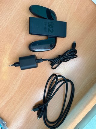 Nintendo Switch + Gioco + Controller + Custodia