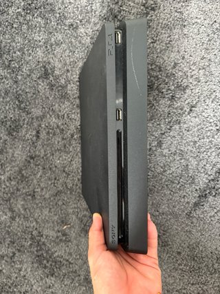 PS4 (PlayStation 4) con difetto nell'hard disk