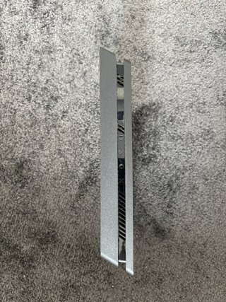 PS4 (PlayStation 4) con difetto nell'hard disk