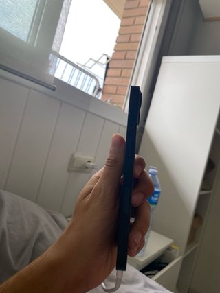 iPhone 13 Negro - Averiado precio negociable!!!