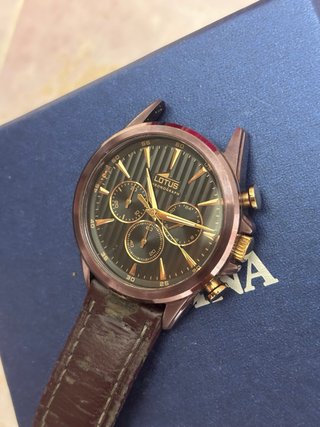 Reloj Lotus Cronógrafo Marrón y Dorado