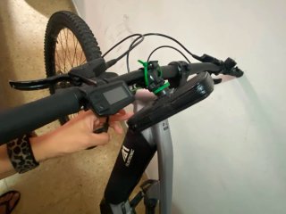 Bicicleta eléctrica de montaña.