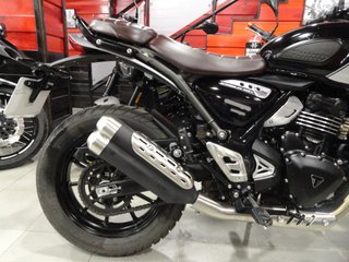 Triumph Scrambler 400 X